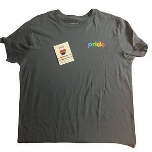 Pride unisex‎ tshirt XXL youth with pride bracelet set.